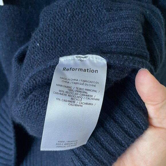 Reformation Cove Cashmere Oversized Crew - Picture 4 of 4